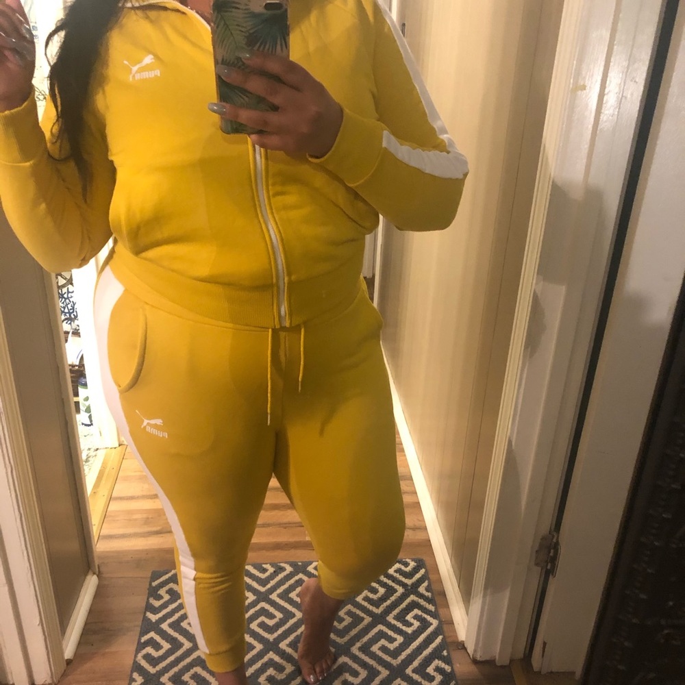 Puma track suit